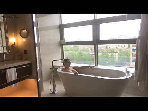 ❤️ Une énorme nana se branlant passionnément la chatte dans la salle de bains ☑ Vidéo de porno at us fr.hentaibar.ru  ❌❤