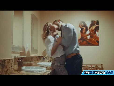 ❤️ Quand une blonde plantureuse vous séduit dans des toilettes publiques. ☑ Vidéo de porno at us fr.hentaibar.ru  ❌❤